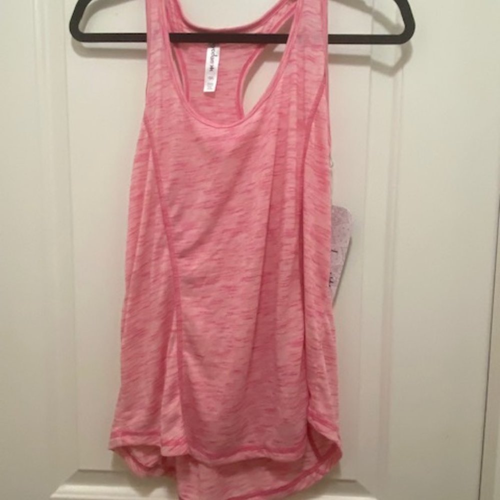 BNWT Kyodan pink active wear top size L